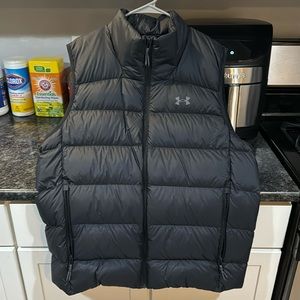 Under armour size L black puffy vest - brand new